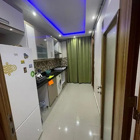 Super Cozy Large Double Bedroom Only With Shared Facilities-free Wifi, Netflix - Many Local Shops ホームステイ *